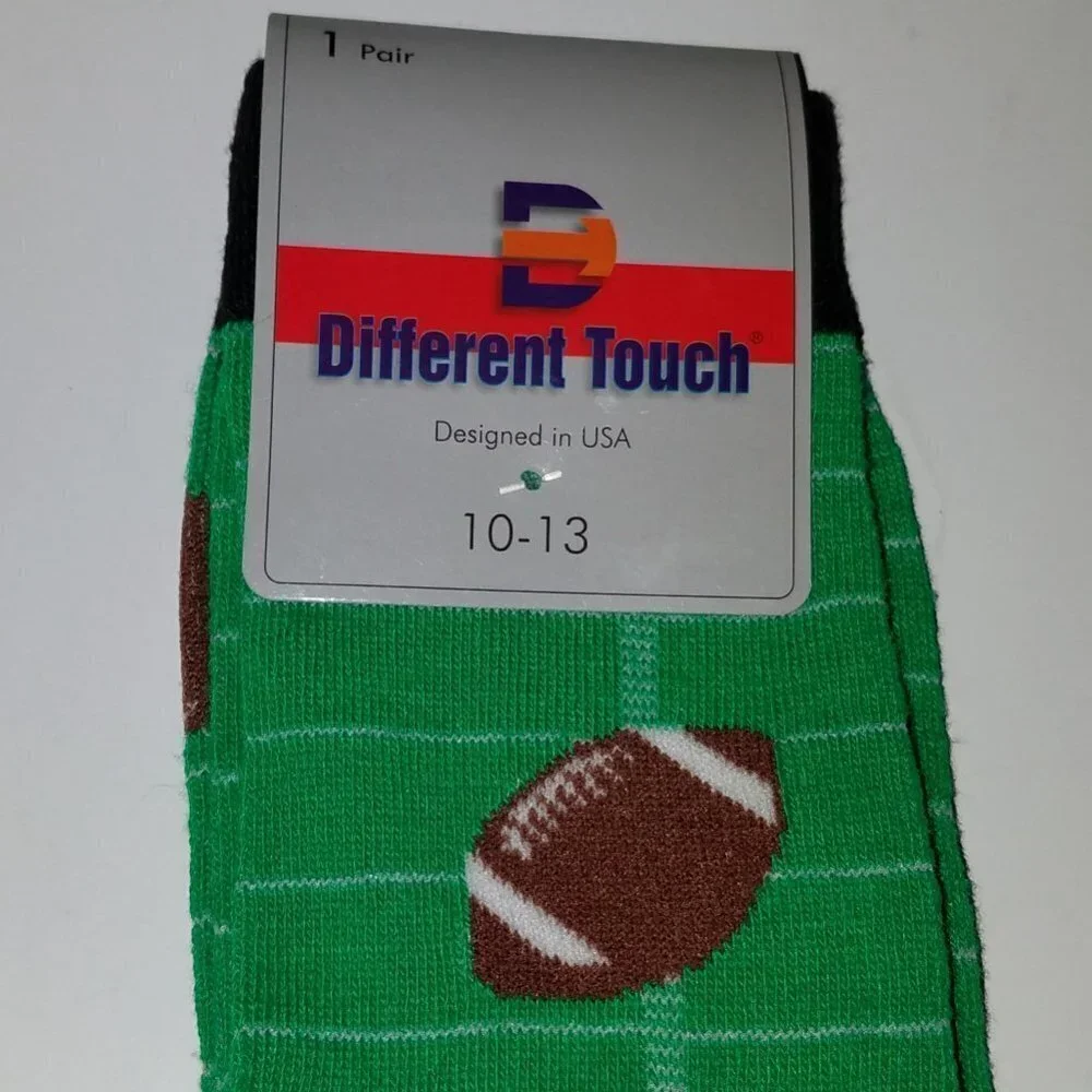NEW Different Touch Football Socks Green Men Sock Size 10-13/Fits Shoe Size 6-10